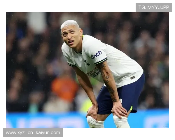 孙兴慜与理查利森完成默契连线，热刺前场形成持续压力